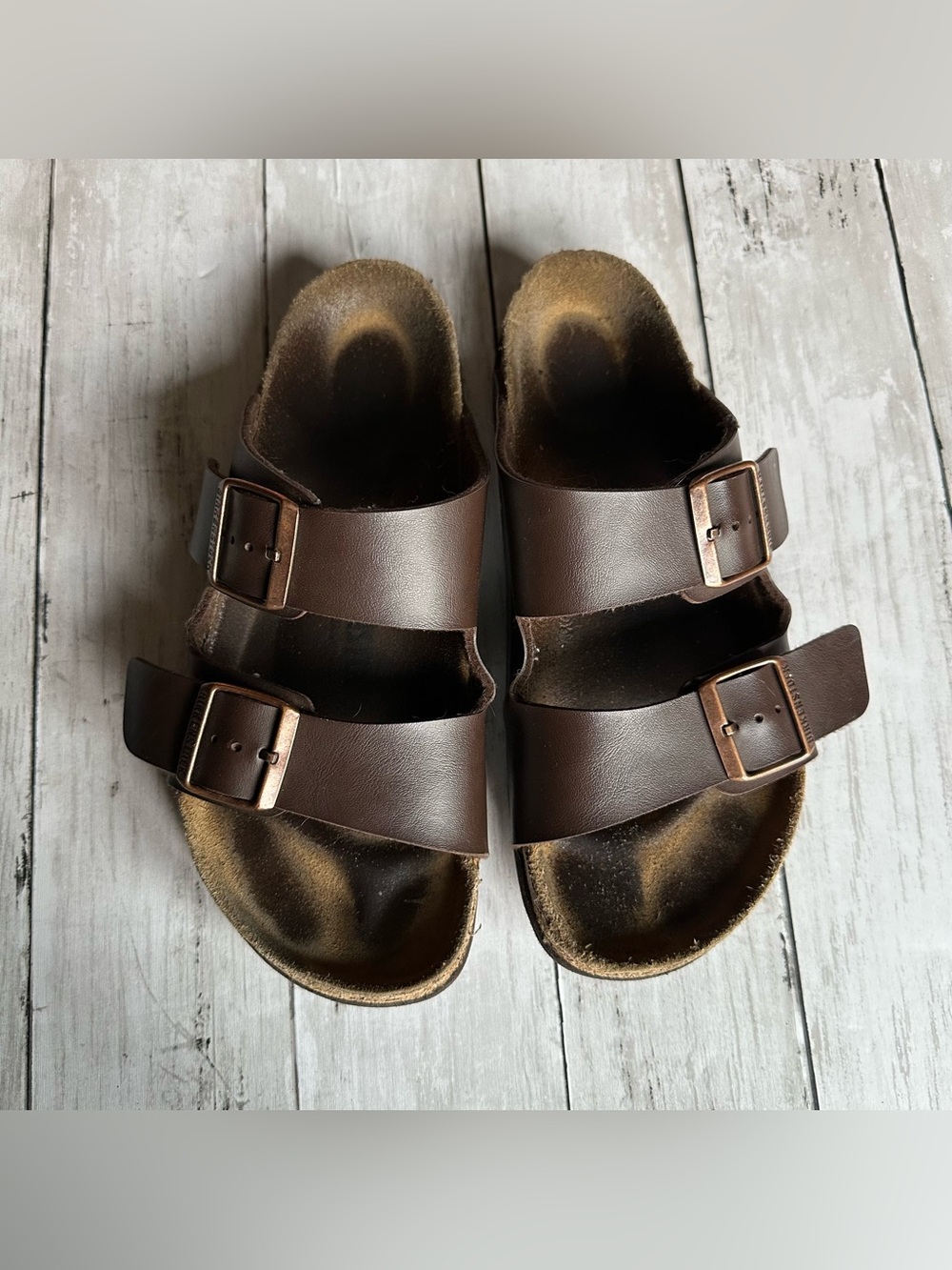 PREOWNED BIRKENSTOCK ARIZONA BROWN LEATHER SIZE 39 SANDALS SLIDE ON UNISEX